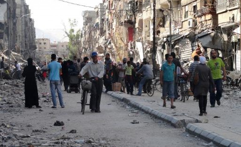 Damas (AFP). Damas: la majeure partie du camp palestinien de Yarmouk aux mains de l'EI