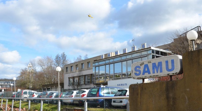Le Samu 76, basé au CHU de Rouen dispose d'une quinzaine de véhicules d'urgences et d'un hélicoptère. - L.Picard / Tendance Ouest