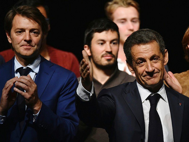 François Baroin  et Nicolas Sarkozy lors d'un meeting le 1er octobre 2016 aux Sables-d'Olonne - JEAN-FRANCOIS MONIER [AFP/Archives]