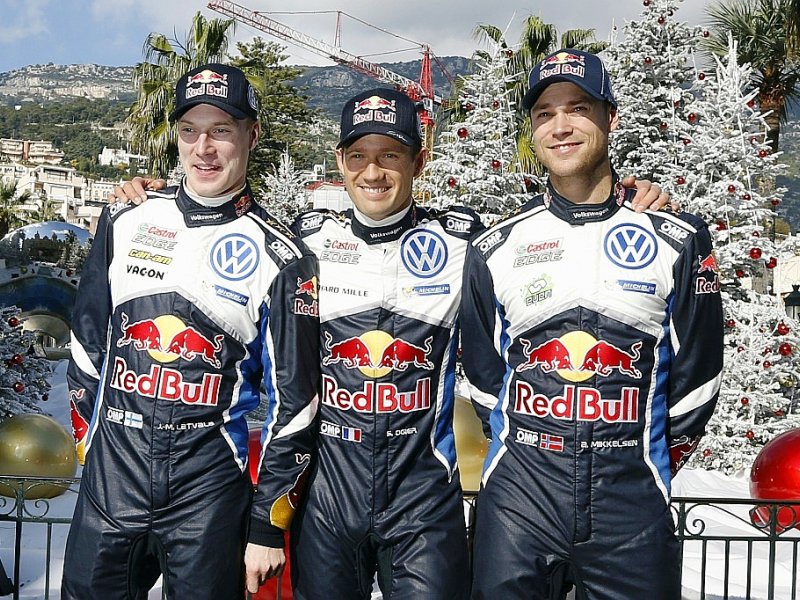 Les pilotes de Volkswagen Jari Matti Latvala, Sébastien Ogier et Andreas Mikkelsen, le 21 janvier 2016 avant le Rallye Monte-Carlo - VALERY HACHE [AFP/Archives]