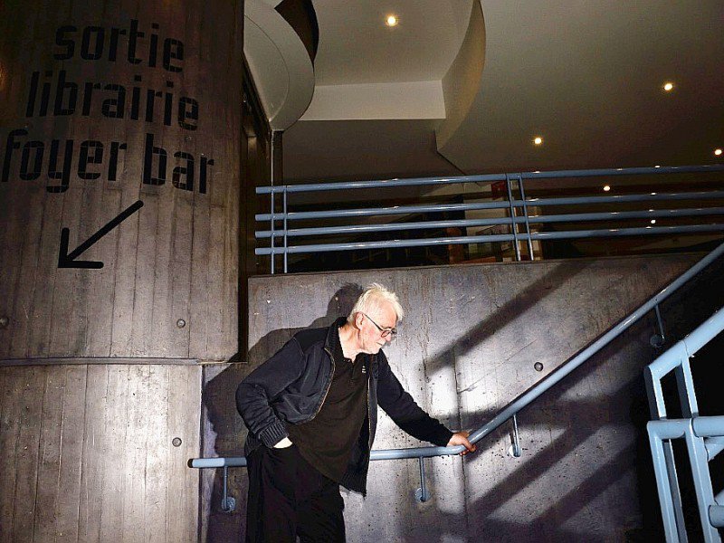 L'homme de théâtre polonais Krystian Lupa au Théâtre de la Colline à Paris, le 16 novembre 2015 - LOIC VENANCE [AFP/Archives]