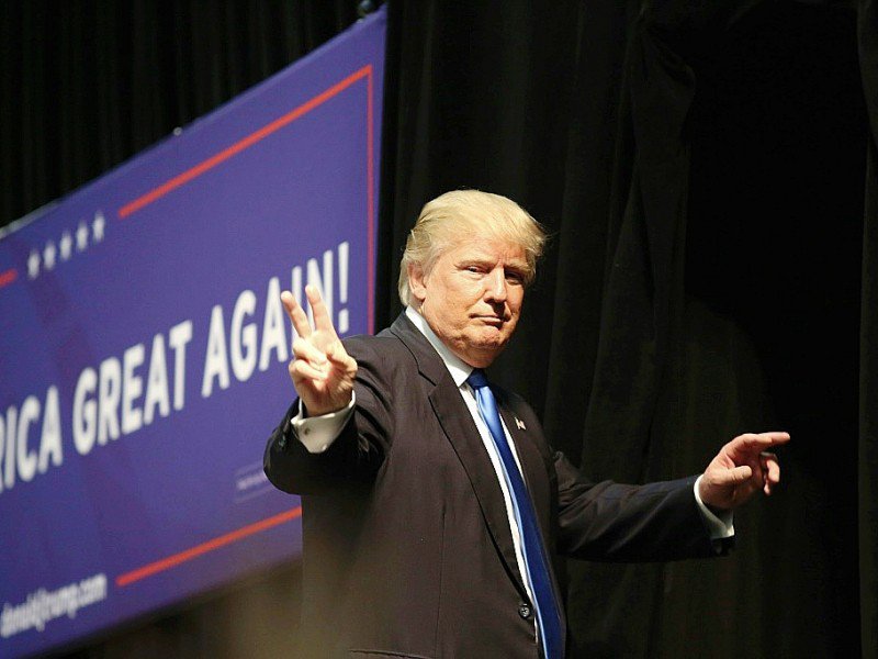 La candidat républicain à la présidentielle américaine Donald Trump en campagne à Concord, en Caroline du Nord, le 3 novembre 2016 - Logan Cyrus [AFP]