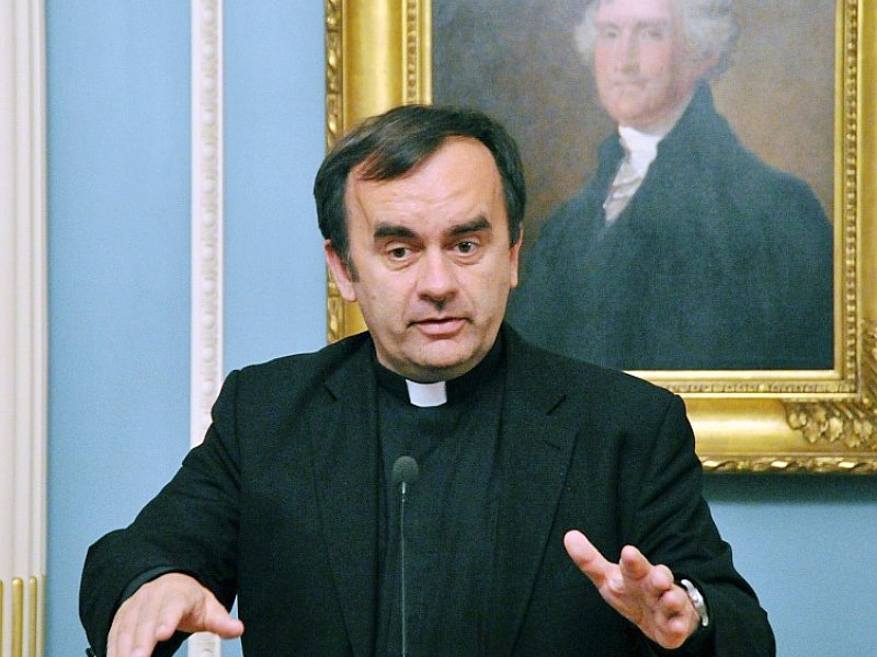 Le Père Patrick Desbois fait un discours au Département d'Etat à Washington le 12 mai 2011 - KAREN BLEIER [AFP/Archives]