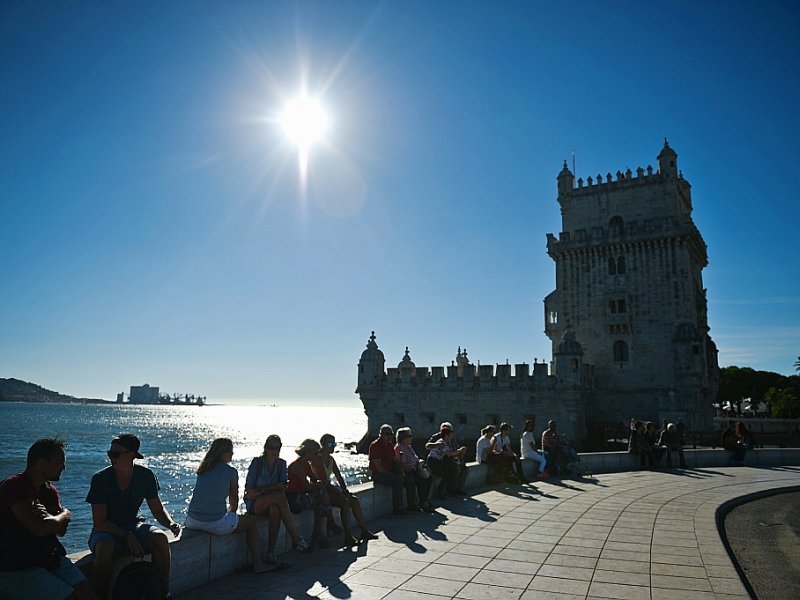 Vue sur la Tour Belem à Lisbonne, le 8 octobre 2016 - PATRICIA DE MELO MOREIRA [AFP/Archives]
