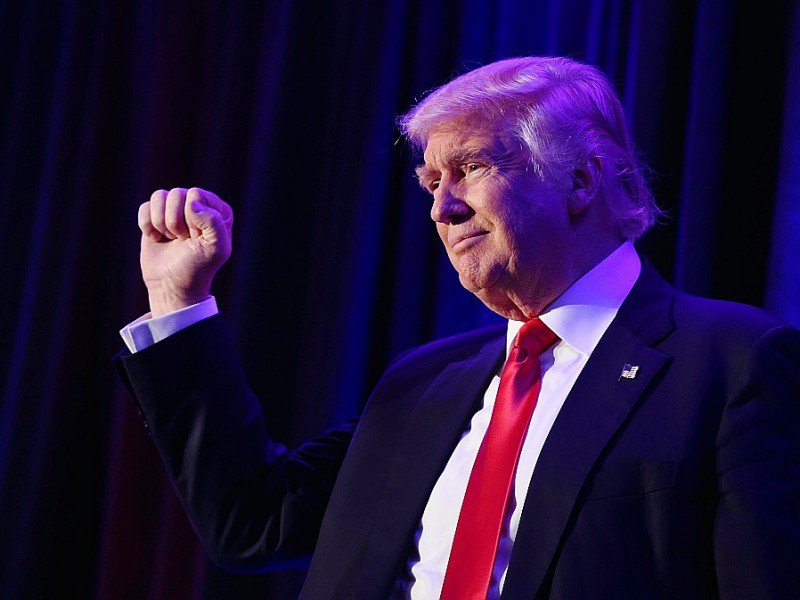 Donald Trump, élu président des Etats-Unis, arrive pour faire une déclaration, le 9 novembre 2016 à New York - SAUL LOEB [AFP]
