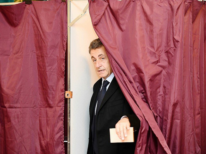 Nicolas Sarkozy, candidat à la primaire de la droite, le 20 novembre 2016 à Paris - Eric FEFERBERG [AFP]