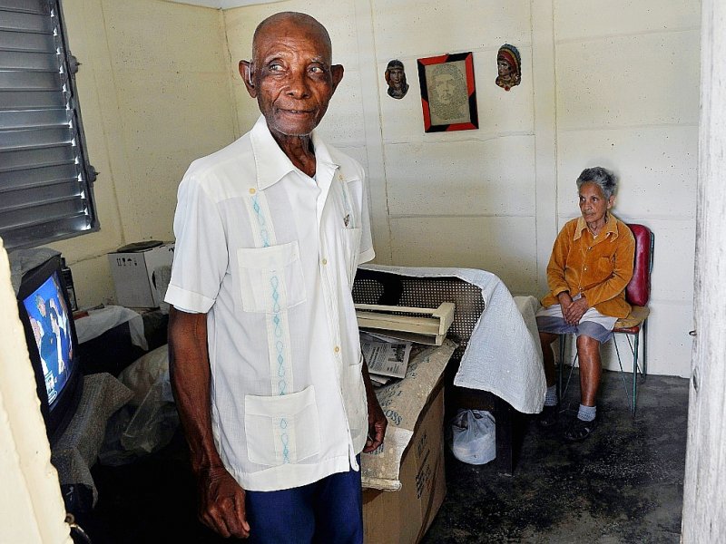 Luis Monteagudo, surnommé "Monte", dans sa maison de Santa Clara, le 30 novembre 2016 à Cuba - PEDRO PARDO [AFP]