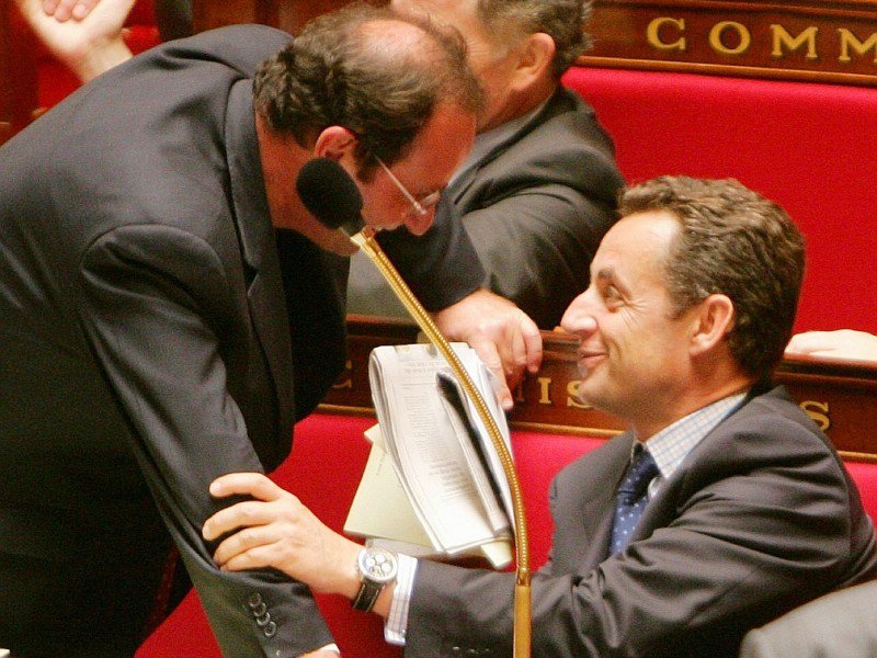 François Hollande et Nicolas Sarkozy François Hollande lors de la séance des questions au gouvernement, le 25 octobre 2005 à l'Assemblée Nationale à Paris - JACQUES DEMARTHON [AFP]