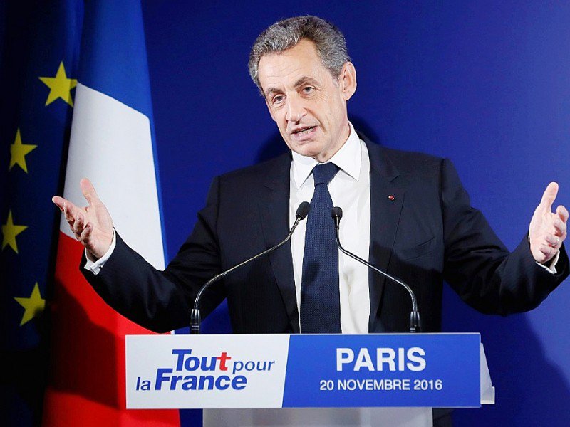 Nicolas Sarkozy lors de l'allocution prononcée au soir de sa défaite au premier tour de la primaire de la droite et du centre le 20 novembre 2016 à Paris - IAN LANGSDON [POOL/AFP/Archives]