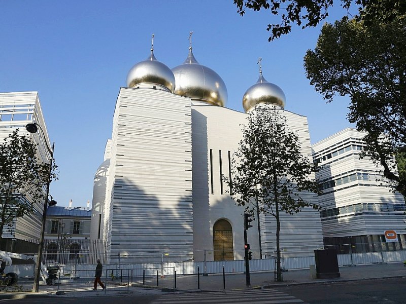 La cathédrale russe orthodoxe de la Saine-Trinité Quai Branly à Paris le 12 octobre 2016 - PATRICK KOVARIK [AFP/Archives]