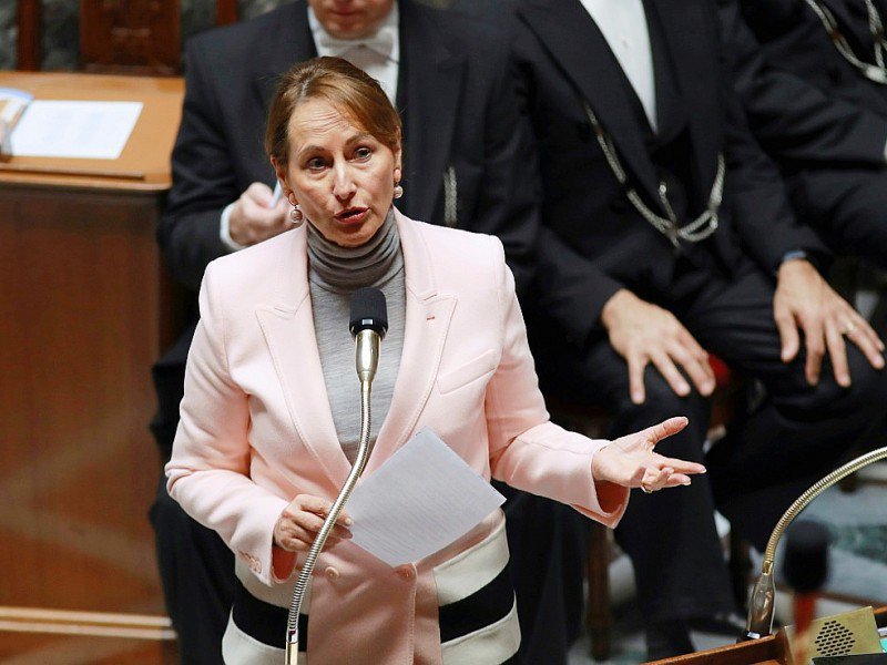 La ministre de l'Environnement Ségolène Royal, le 29 novembre 2016 à l'Assemblée nationale à Paris - JACQUES DEMARTHON [AFP/Archives]