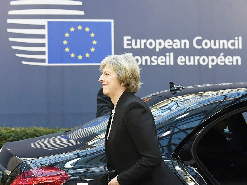 Arrivée de Thérésa May, Première ministre britannique au sommet européen de Bruxelles, le 15 décembre 2016 - JOHN THYS [AFP]