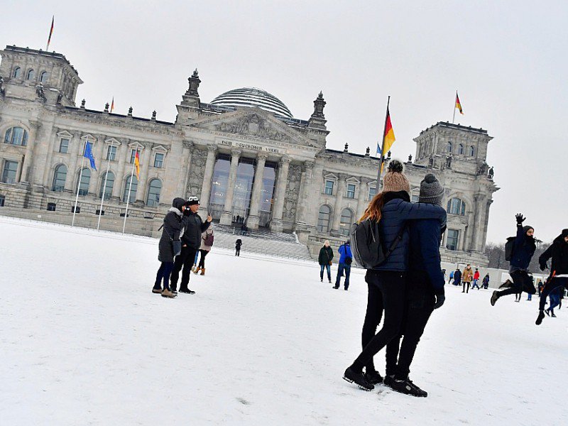 Le bâtiment du Parlement à Berlin le 8 janvier 2017 - John MACDOUGALL [AFP]
