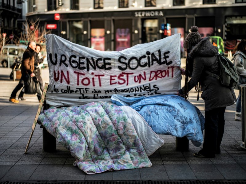 Le Samu social en grève à Lyon, le 19 janvier 2017 - JEFF PACHOUD [AFP]
