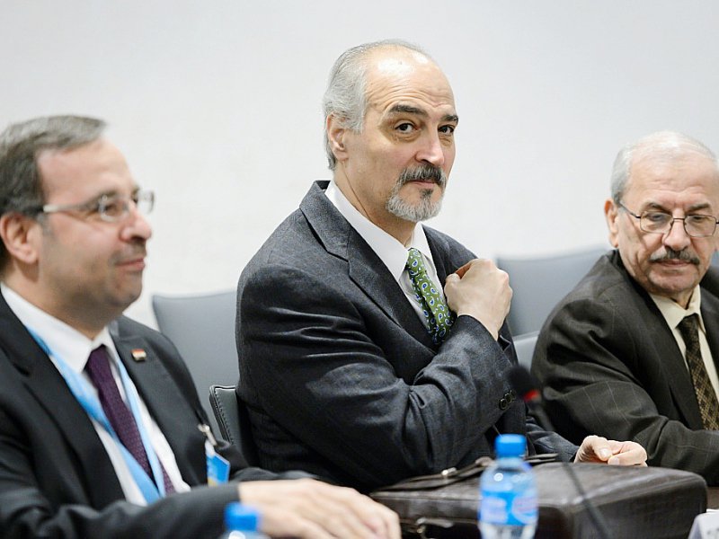 Bachar Jaafari, chef de la délégation du régime syrien à Astana, le 15 avril 2016 à Genève - FABRICE COFFRINI [POOL/AFP]