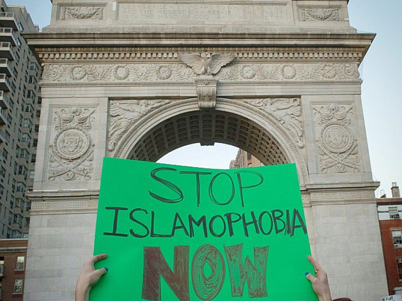 Manifestation contre le décret signé par Donald Trump sur le gel de l'entrée de ressortissants de certains pays musulmans, le 25 janvier 2017 à New York - Bryan R. Smith [AFP]