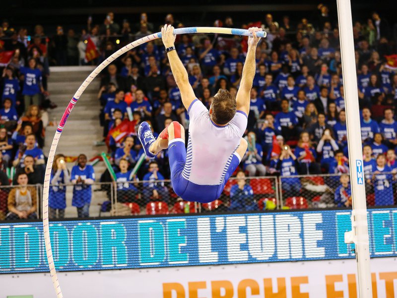 Renaud Lavillenie est lui resté bloqué à 5,50 m. - FLOHIC Romain