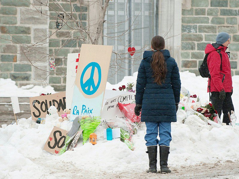 Mémorial en hommage aux victimes du tueur de la mosquée de Québec, le 1er février 2017 dans la cité canadienne - Alice Chiche [AFP]