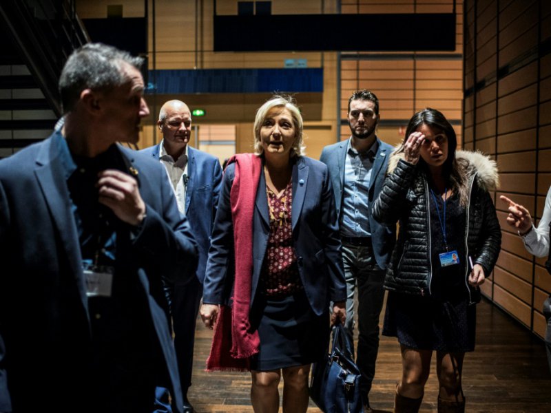 Marine Le Pen à son arrivée aux "Assises présidentielles" le 4 février 2017 à Lyon - JEFF PACHOUD [AFP]