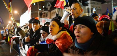 Manifestation contre le gouvernement, le 7 février 2017 à Bucarest, en Roumanie - Daniel MIHAILESCU [AFP]
