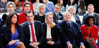 Des membres du FN assistent à "L'Émission politique" sur France 2 le 9 février 2017 dont Nicolas Bay (2eG), Marion Marechal-Le Pen (C), Franck De Lapersonne (2eD) et Huguette Fatna (D) - Thomas SAMSON [AFP]