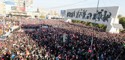 Des partisans du chef chiite Moqtada Sadr manifestent à Bagdad, le 11 février 
2017 - SABAH ARAR [AFP]
