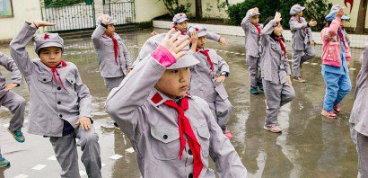 Exercices à l'école de "l'Armée rouge" Yang Dezhi, dans la province du Guizhou, le 7 novembre 2016 - Fred DUFOUR [AFP]