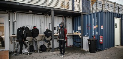 Dans le centre pour migrants parisien, dans le nord de la ville, le 10 novembre 2016 - Philippe LOPEZ [AFP/Archives]