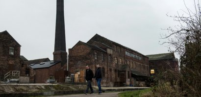Devant l'usine de Middleport, construite en 1888, à Stoke-On-Trent en Angleterre, le 14 février 2017 - OLI SCARFF [AFP]
