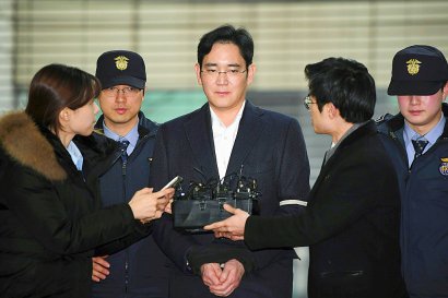L'héritier de l'empire Samsung Lee Jae-Yong à son arrivée pour une audition le 22 février 2017 à Séoul - JUNG Yeon-Je [AFP/Archives]
