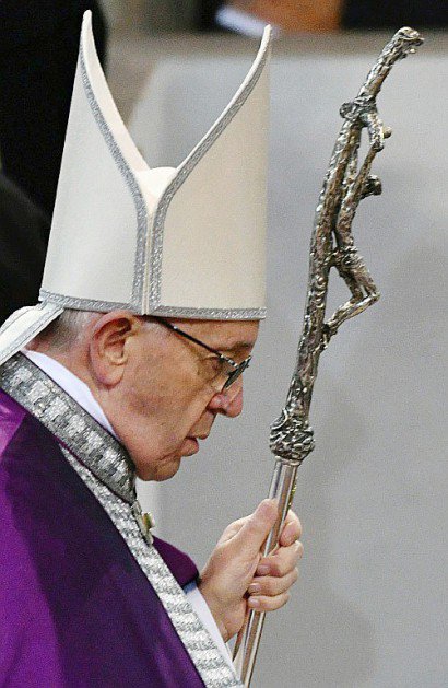 Le pape François, le 1er mars 2017 à l'église Sainte Sabina de Rome - Vincenzo PINTO [AFP]