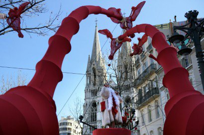 Un spectacle sur l'avenue Canebière à Marseille, le 29 janvier 2017 - ANNE-CHRISTINE POUJOULAT [AFP/Archives]