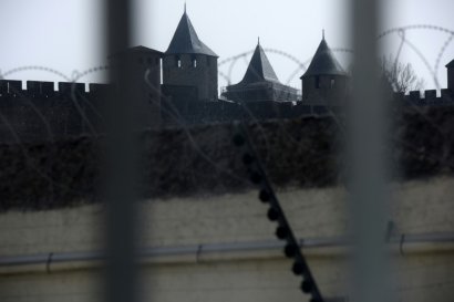 La cité médiévale de Carcassonne, vue depuis la maison d'arrêt, le 23 février 2017 - Rémy GABALDA [AFP]