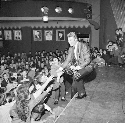 Johnny Hallyday le 13 décembre 1962 à l'Olympia à Paris - [AFP/Archives]