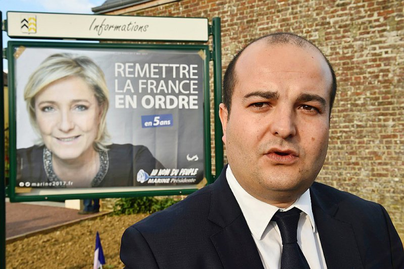Le sénateur FN, maire de Fréjus et directeur de campagne de Marine Le Pen, David Rachline, le 3 avril 2017 à La Bazoche-Gouet - JEAN-FRANCOIS MONIER [AFP]