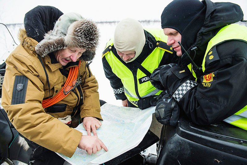 Des officiers de la "police des rennes" avec Per Gaup, un Sami, dans le comté de Finnmark, dans le nord-est de la Norvège, le 14 mars 2017 - Jonathan NACKSTRAND [AFP]