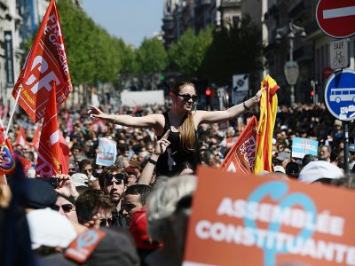 Des supporters de Jean-Luc Mélenchon lors d'un rassemblement à Marseille, le 9 avril 2017 - Anne-Christine POUJOULAT [AFP/Archives]