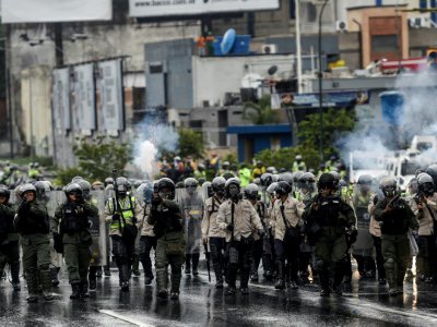 La Garde nationale vénézuélienne, déployée lors d'une manifestation de l'opposition à Caracas, le 13 avril 2017 - JUAN BARRETO [AFP/Archives]