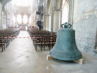 Les trois cloches de l'église Saint-Pierre de Caen (Calvados) se nomment Paul, Pierre et Anne. - Margaux Rousset