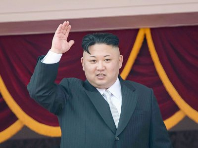Le leader nord-coréen Kim Jong-Un le 15 varil 2017 lors d'une parade militaire le 15 avril 2017 à Pyongyang - ED JONES [AFP/Archives]