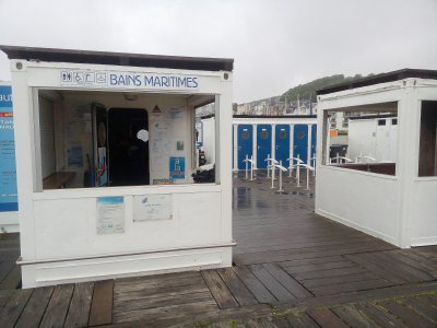 Le Havre obtient son 19ème Pavillon Bleu en 2017. Une des obligations du label : des sanitaires et des douches pour l'accueil du public - Gilles Anthoine