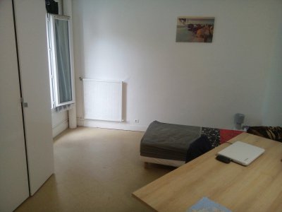 une des quatre chambres de l'appartement du Clahj à Fécamp (Seine-Maritime), mai 2017 - Gilles Anthoine