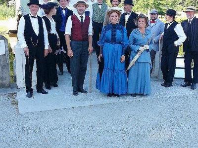 La fête Belle époque organisée dimanche 25 juin 2017 au bord du lac de Bagnoles de l'Orne.