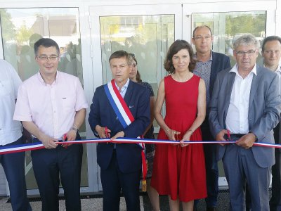 Inauguration des nouveaux équipements du quartier de Perseigne à Alençon (Orne). - Eric Mas
