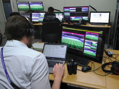 Le dispositif de l'assitance vidéo à l'arbitrage, à l'occasion du match Mexique-Sénégal du Mondial U20 à Incheon, le 1er juin 2017 - JUNG Yeon-Je [AFP/Archives]