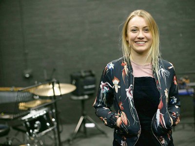 Lizzie Dewar, élève de la Royal Central School of Speech and Drama, à l'issue d'une répétition, le 24 février 2017 à West End, le quartier londonien des théâtres et comédies musicales - Daniel LEAL-OLIVAS [AFP]