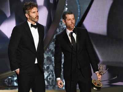 David Benioff et D.B. Weiss lors de la 68e remise des Emmy Awards le 18 septembre 2016 à Los Angeles - Valerie MACON [AFP/Archives]
