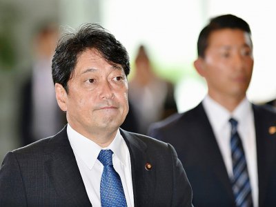 Le nouveau ministre de la Défense Japonais Itsunori Onodera, dans la résidence officielle du Premier ministre Shinzo Abe à Tokyo, le 3 août 2017 - Kazuhiro NOGI [AFP]