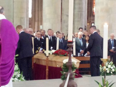 Le cercueil de François Digard a été déposé devant l'autel de l'église Notre-Dame - Thierry Valoi