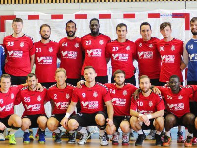 L'effectif Proligue 2017-18 du Caen handball au grand complet - Léa Quinio